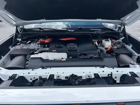 Used 2023 Toyota Sequoia TRD Pro AWD/4WD image 32