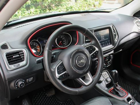 Used 2021 Jeep Compass Trailhawk image 17