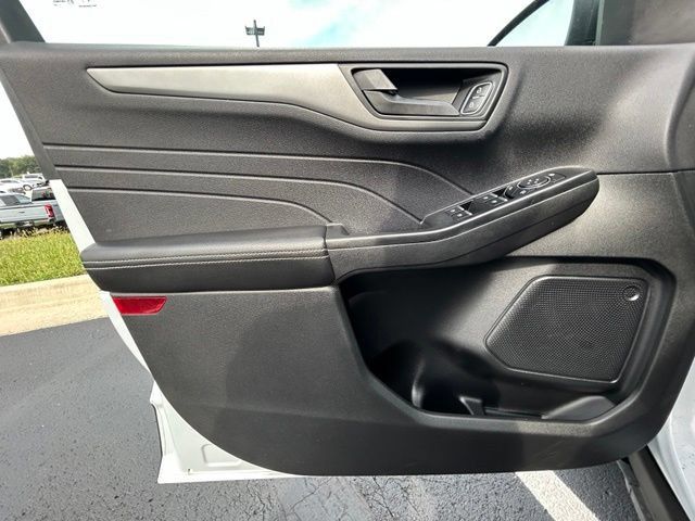Used 2025 Ford Escape Active FWD image 19