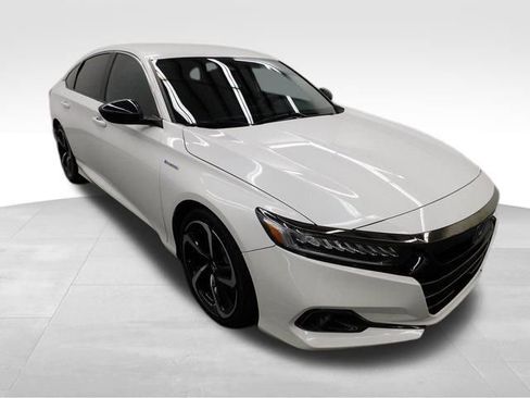 Used 2022 Honda Accord Sport image 12