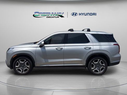 Used 2025 Hyundai Palisade SEL FWD image 4