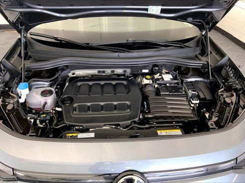 Certified 2025 Volkswagen Tiguan S AWD/4WD image 18