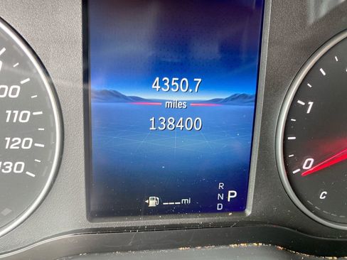 Used 2025 Mercedes-Benz Sprinter 2500 image 17