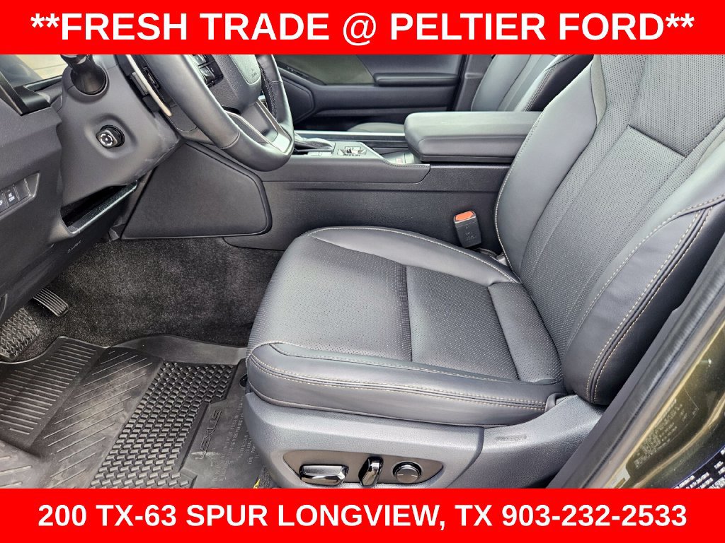Used 2024 Lexus GX 550 AWD/4WD image 15