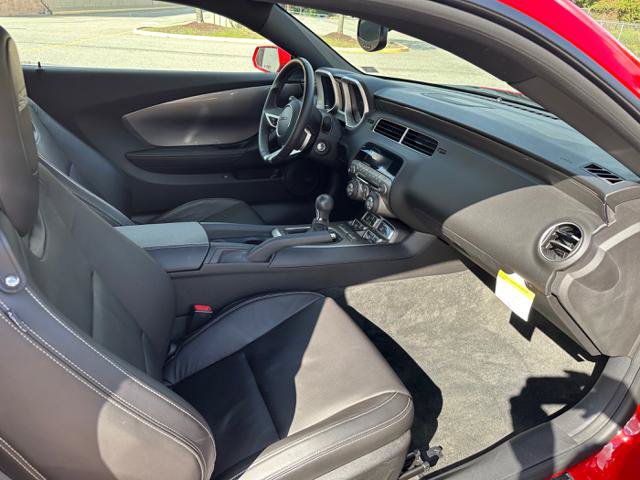 Used 2010 Chevrolet Camaro SS w/ White Stripe Package RWD image 14