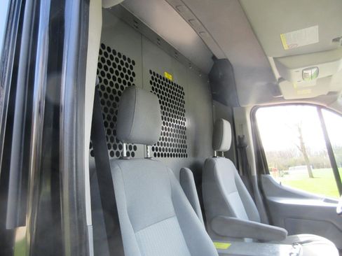 Used 2015 Ford Transit 250 148 Medium Roof image 39