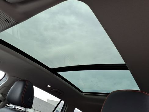 New 2026 Volkswagen Atlas Peak Edition image 11