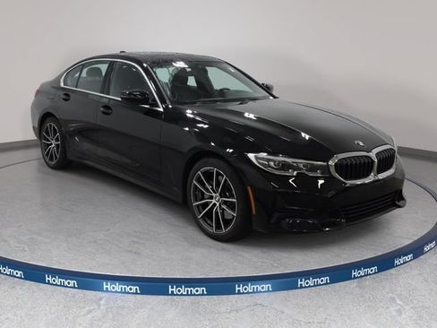 Used 2019 BMW 330i xDrive Sedan w/ Driving Assistance Package AWD/4WD image 4