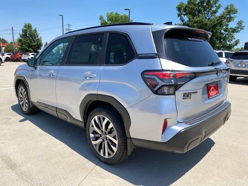 New 2026 Subaru Forester Touring AWD/4WD image 3