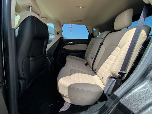 Used 2020 Ford Edge SEL AWD/4WD image 4