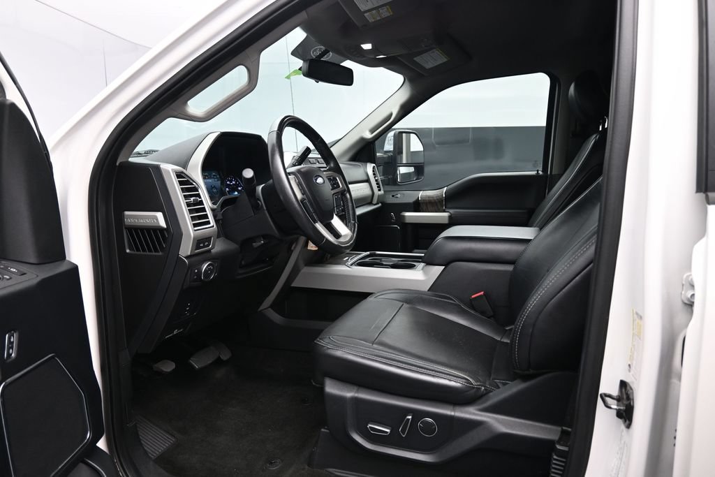 Used 2017 Ford F350 Lariat w/ Chrome Package AWD/4WD image 12