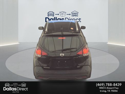 Used 2020 Nissan Kicks SV FWD image 7