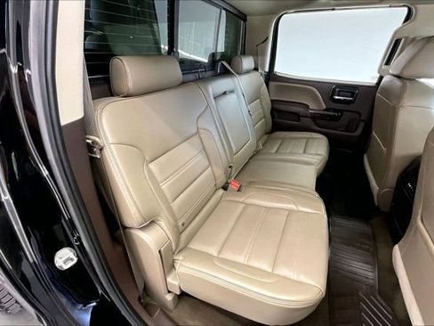 Used 2016 GMC Sierra 2500 Denali w/ Duramax Plus Package AWD/4WD image 17