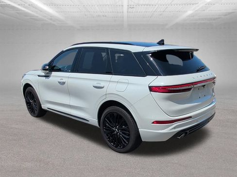 Used 2025 Lincoln Corsair Grand Touring w/ Equipment Group 302A AWD/4WD image 13