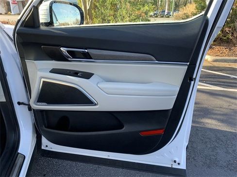 Used 2022 Kia Telluride SX w/ Nightfall Edition Package image 13