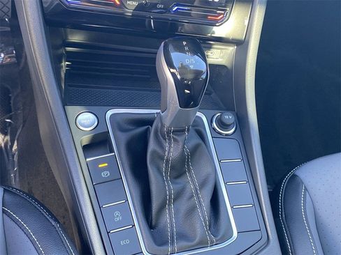 New 2026 Volkswagen Jetta SE image 26