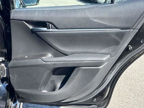 Used 2023 Toyota Camry XSE image 22
