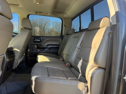 Used 2016 GMC Sierra 1500 Denali w/ Enhanced Driver Alert Package image 9