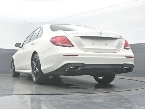 Used 2018 Mercedes-Benz E 300 4MATIC image 47