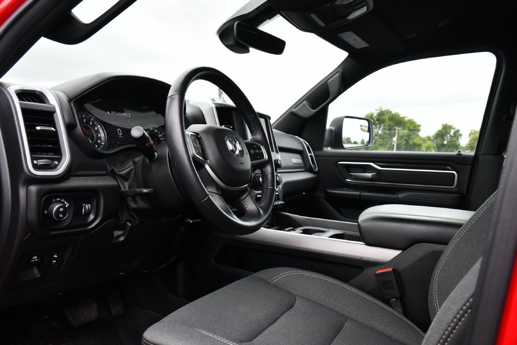 Used 2022 RAM 1500 Big Horn AWD/4WD image 18