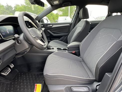 New 2025 Volkswagen Jetta Sport image 17