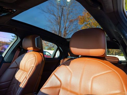 Used 2023 BMW 760i xDrive 760i xDrive w/ Executive Package image 21