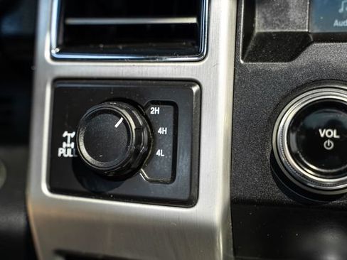 Used 2020 Ford F250 Platinum AWD/4WD image 39