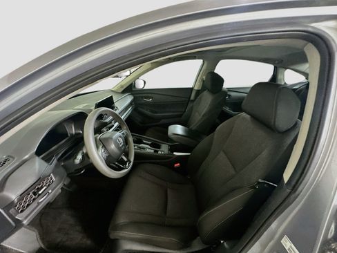 Used 2023 Honda Accord EX image 13
