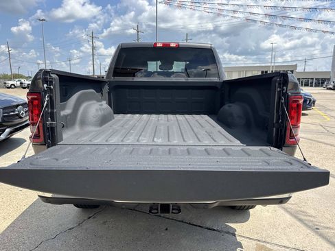 Used 2026 RAM 2500 Big Horn AWD/4WD image 8