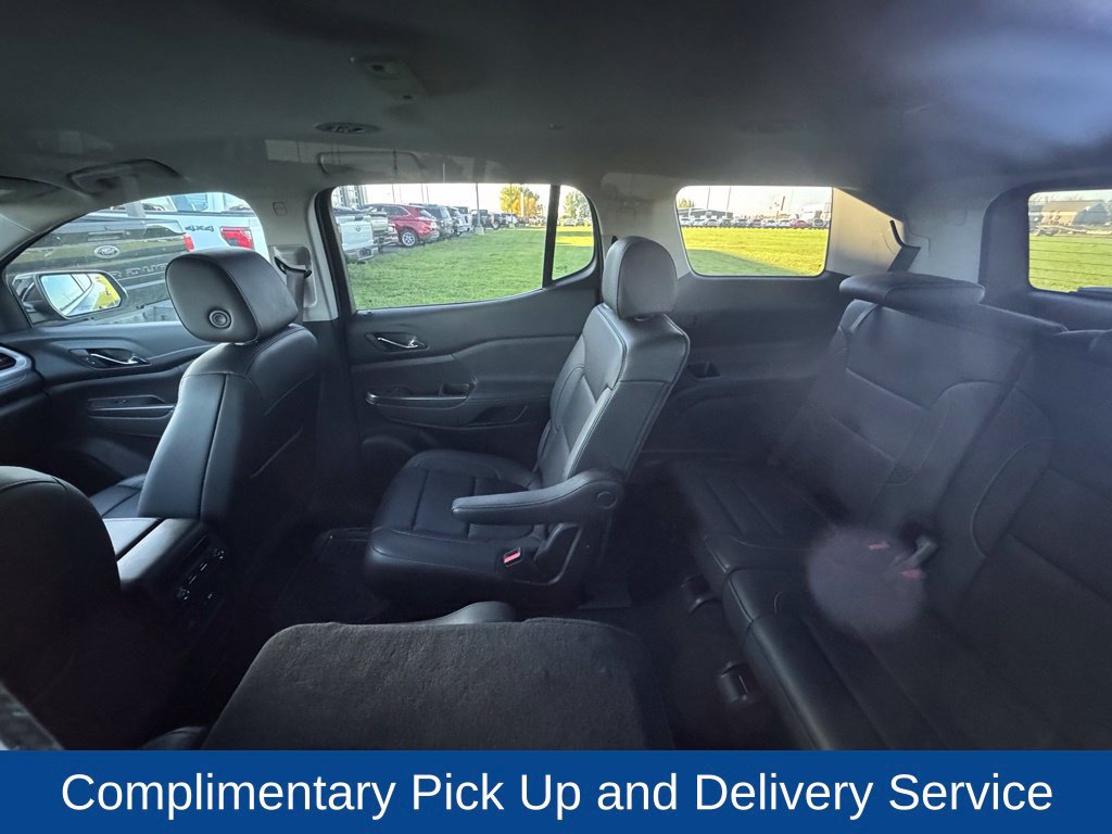 Used 2023 GMC Acadia SLT AWD/4WD image 6