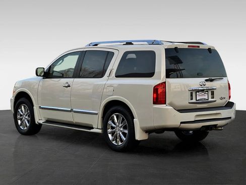 Used 2010 INFINITI QX56 4WD image 5