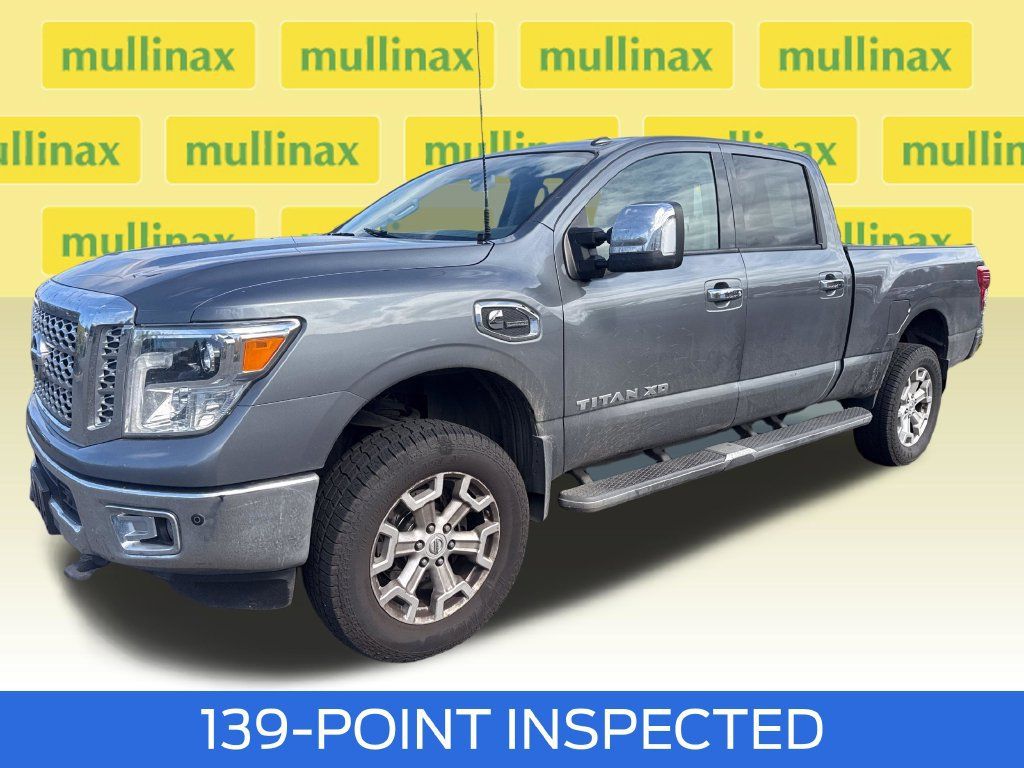 Used 2017 Nissan Titan SL AWD/4WD image 15