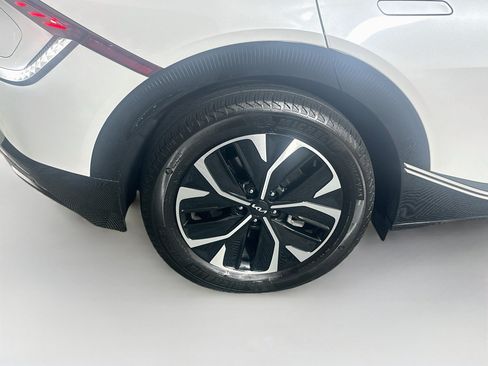 Used 2023 Kia EV6 Wind RWD image 11