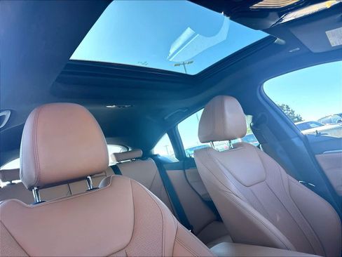 Used 2023 BMW i4 eDrive40 w/ Premium Package RWD image 27