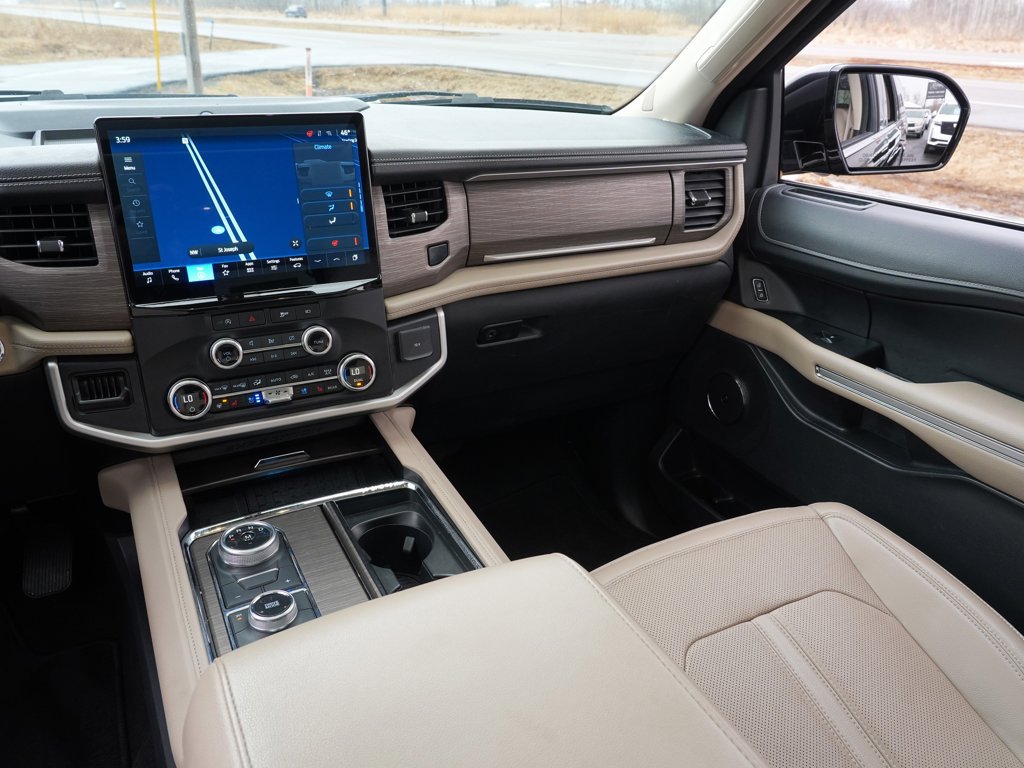 Used 2024 Ford Expedition Max Limited AWD/4WD image 24