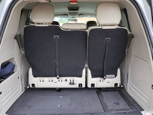 Used 2017 Dodge Grand Caravan SE w/ Power Window Group FWD image 15