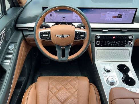 Certified 2025 Genesis GV80 3.5T Prestige AWD/4WD image 15
