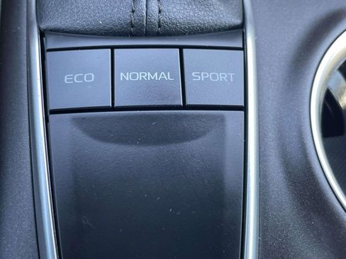 Used 2024 Toyota Camry LE FWD image 36
