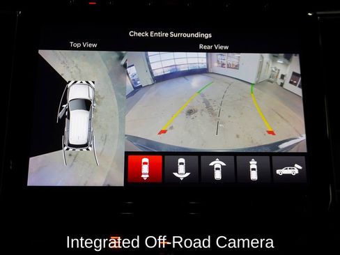 Used 2023 Jeep Grand Cherokee Limited w/ Luxury Tech Group II image 17