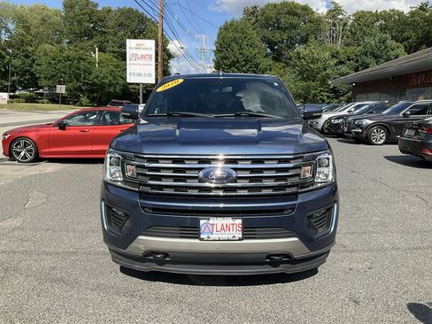 Used 2020 Ford Expedition XLT w/ Equipment Group 202A AWD/4WD image 2