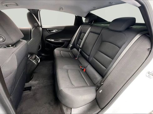 Used 2025 Chevrolet Malibu LT image 26
