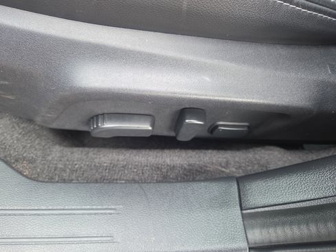 Used 2015 Subaru Legacy 2.5i Limited image 32