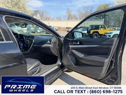 Used 2017 Nissan Maxima 3.5 SV image 15