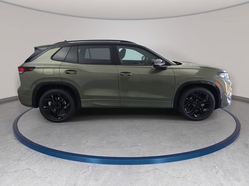 New 2026 Volkswagen Tiguan SE R-Line FWD image 4