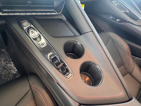 New 2026 Chevrolet Corvette Stingray Premium Conv w/ Z51 Performance Package RWD image 16