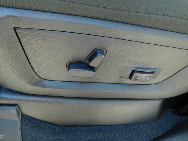 New 2026 RAM 3500 Big Horn AWD/4WD image 11