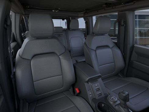 New 2025 Ford Bronco Outer Banks AWD/4WD image 11
