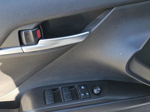 Used 2024 Toyota Camry SE image 25