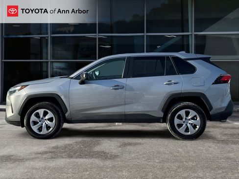 Used 2024 Toyota RAV4 LE image 8