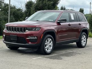 Used 2023 Jeep Grand Cherokee Limited AWD/4WD video 1
